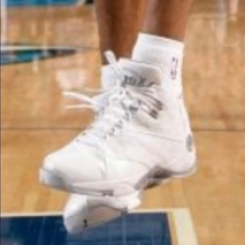 JUWAN HOWARD (In Game) Jordan 12.5 PE Sample Promo